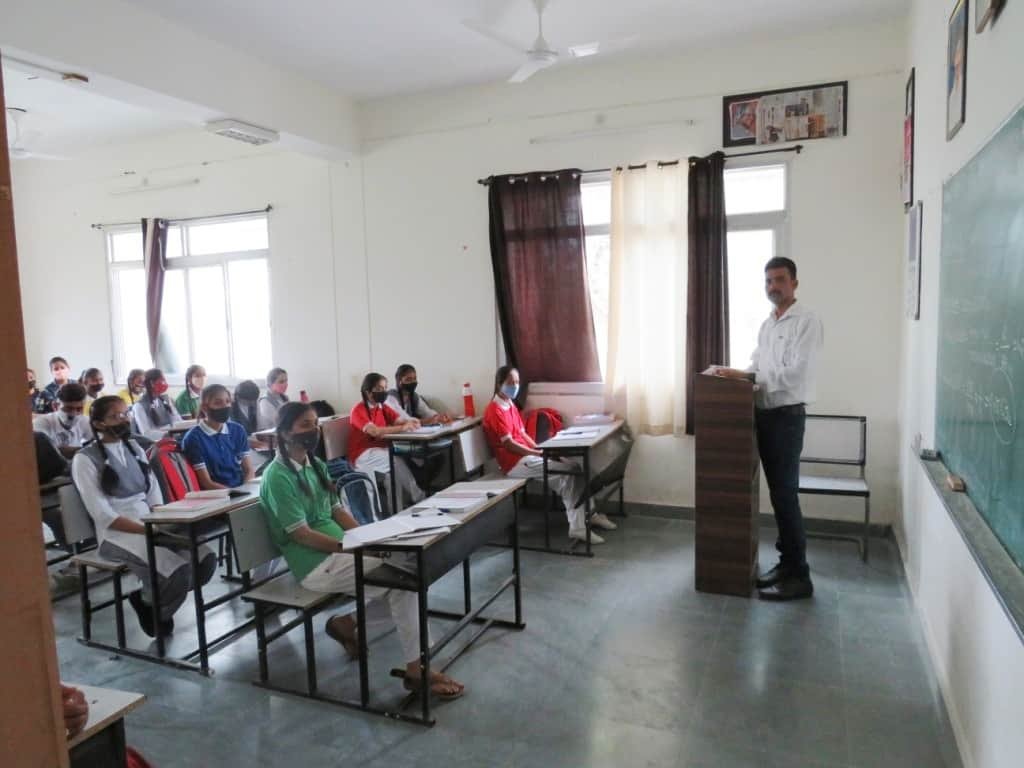 online-and-offline-classes-in dungla